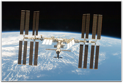 ISS photo (NASA-2009)